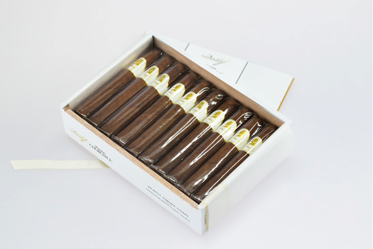 20支Davidoff Winston CHURCHILL Petit Corona Cigars温斯顿小皇冠