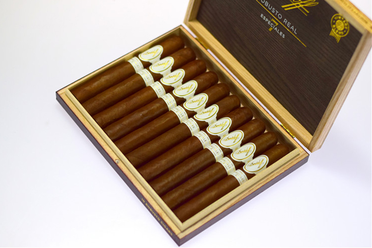 10支 Davidoff Robusto Real Especiales 7 Limited Edition 混合罗布图全球限量2019