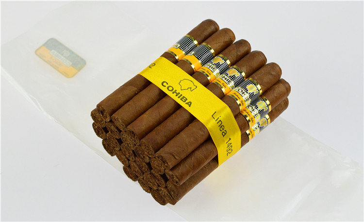 25支 COHIBA Siglo II （世纪二号）（18年）