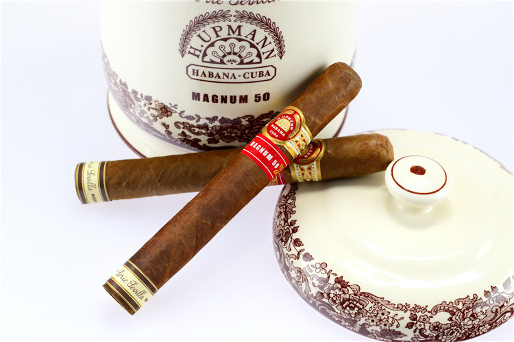 21支H.Upmann Magnum 50 serie sevilla 玛瑙50陶罐限量