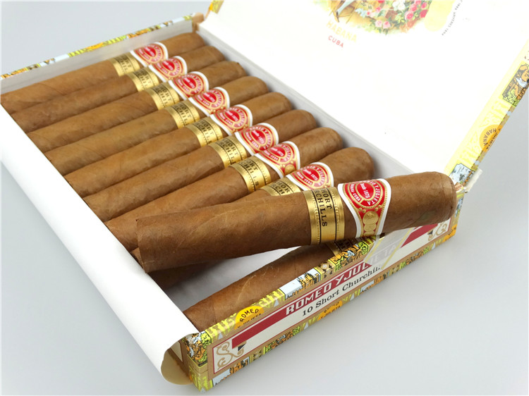 10支Romeo y Julieta Short Churchills 短丘（20年）