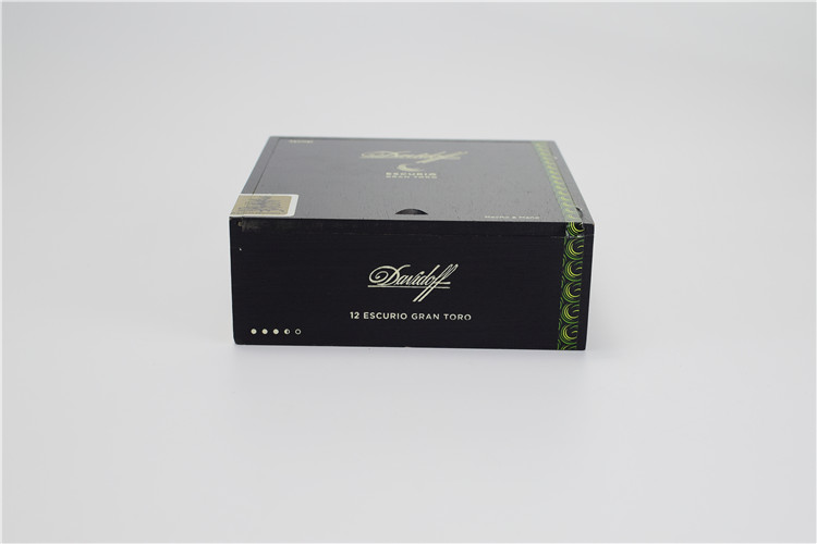 12支 DAVIDOFF ESCURIO GRAN TORO 里约公牛