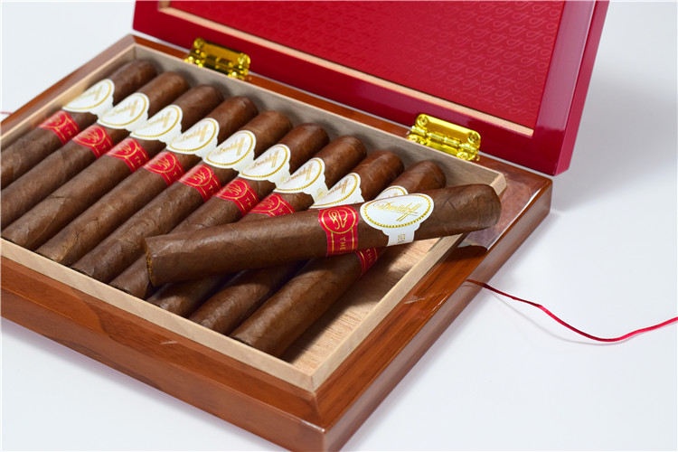 10支DAVIDOFF YEAR OF THE RAT鼠年2020限量