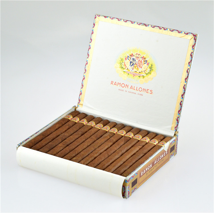 25支 Ramon Allones Gigantes 巨冠（16年）