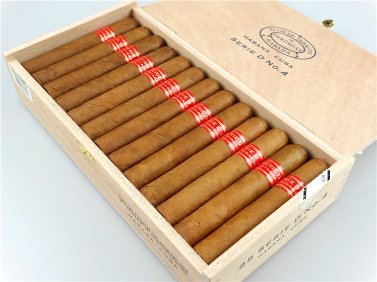 25支装 Partagas Serie D No.4 帕特加D4（15年）